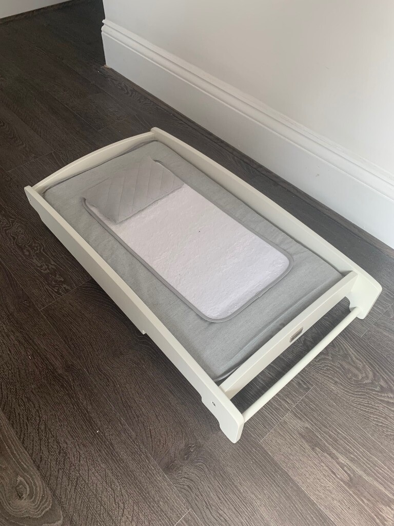 mamas and papas cot top changer